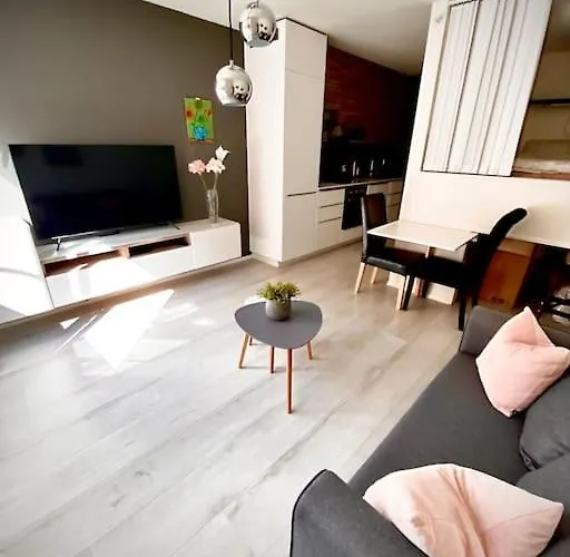 Koselig Og Sentralt Midt I Fargegaten Stavanger